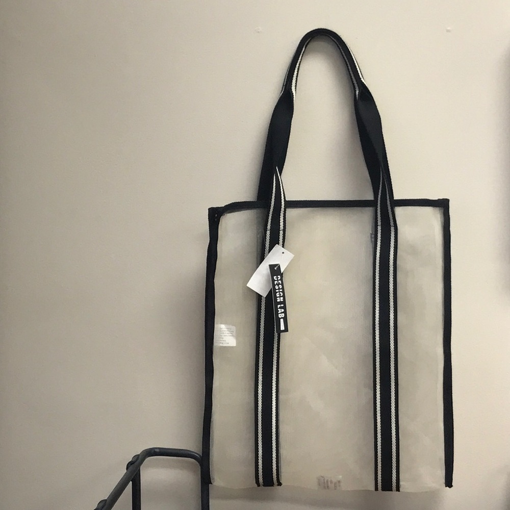 🎁 Design Lab Mesh Tote - Picture 2 of 6
